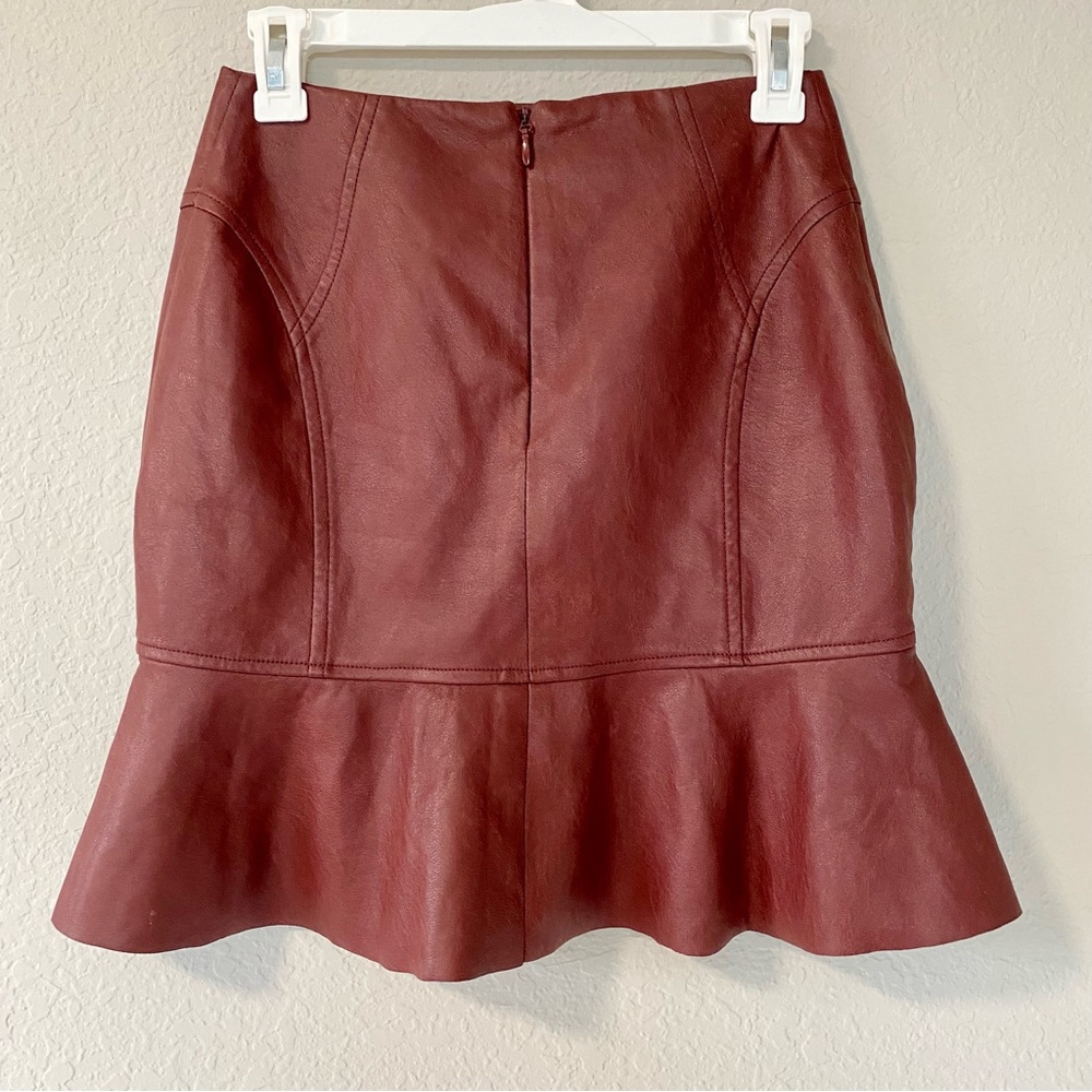 BCBGMAXAZRIA Hot Chocolate Leather Mini Skirt NWT - Picture 6 of 13